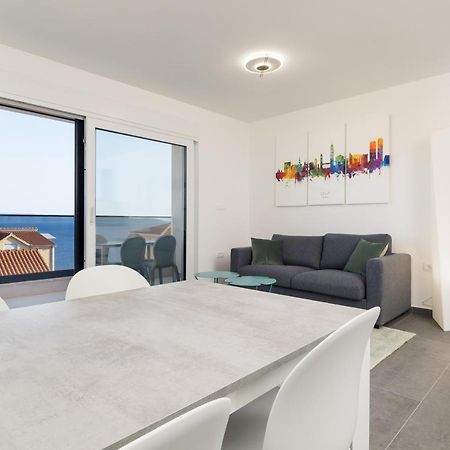 Luxury Apartment- Balcony- Private Rooftop And Jacuzzi- Common Pool Trogir Luaran gambar